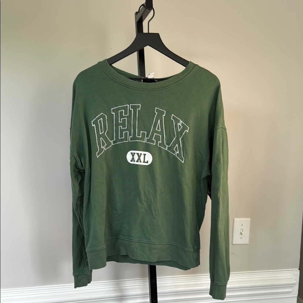 RELAX graphic oversized sweatshirt size small